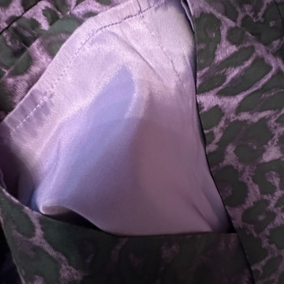 Ann Taylor Purple Animal Print Pencil Skirt Size 8 Petite - Picture 6 of 6